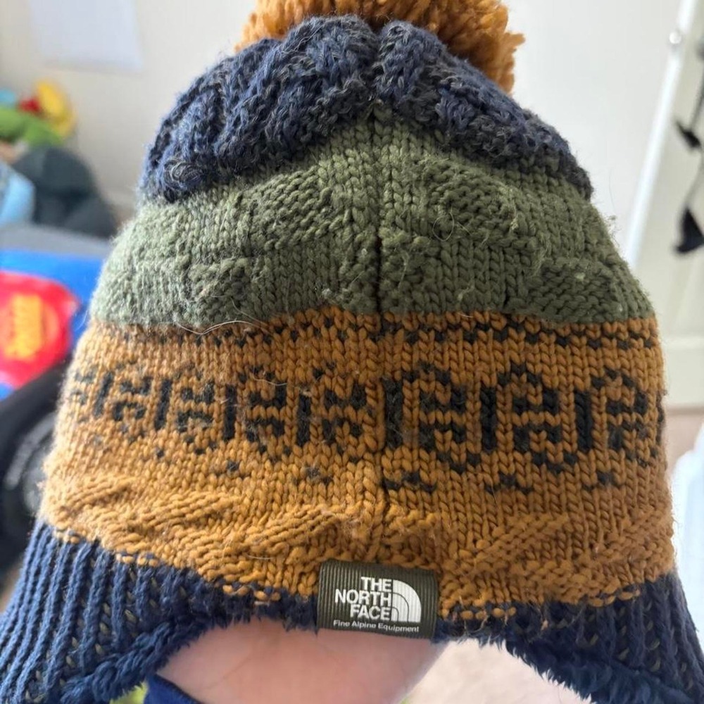 The North Face Kids Knit Beanie Hat Ear Flaps Pom Pom Multi Color Stripe